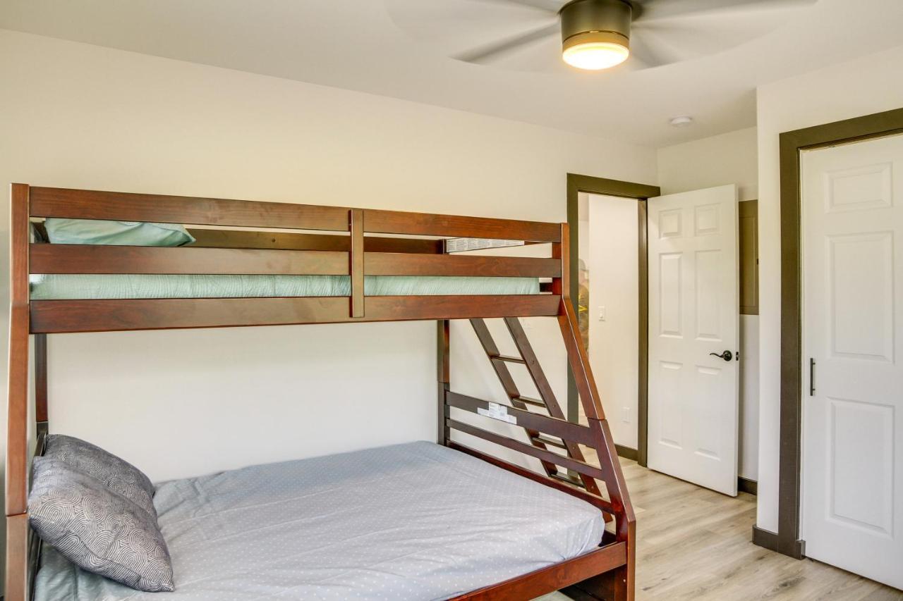 Keaau Getaway With Patio, 3 Mi To Shipman Beach! Εξωτερικό φωτογραφία